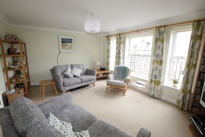 Living Room- click for photo gallery